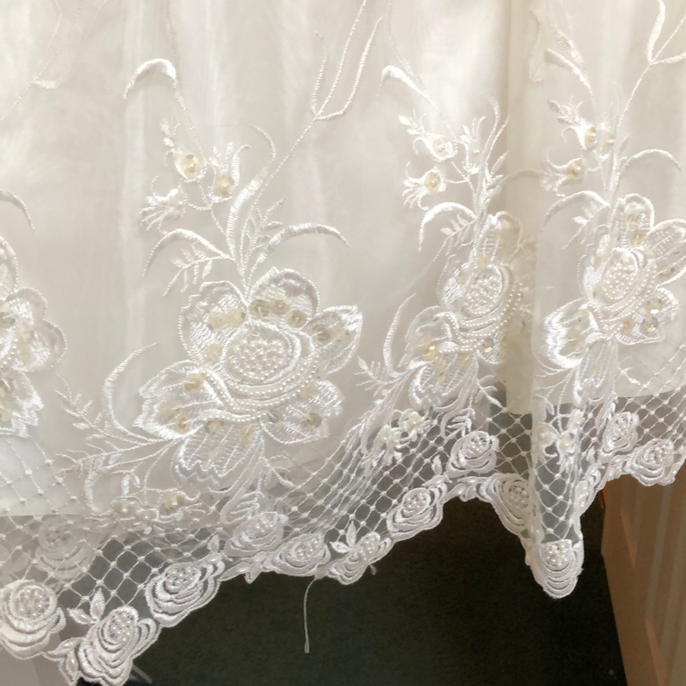 Communion dress - Picture 6 of 8